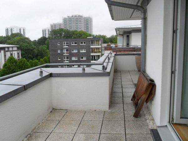 Instandsetzungsplanung und Bauleitung für Dachterasse, Hamburg Bahrenfeld